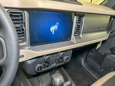 New 2026 Ford Bronco Big Bend AWD/4WD image 25