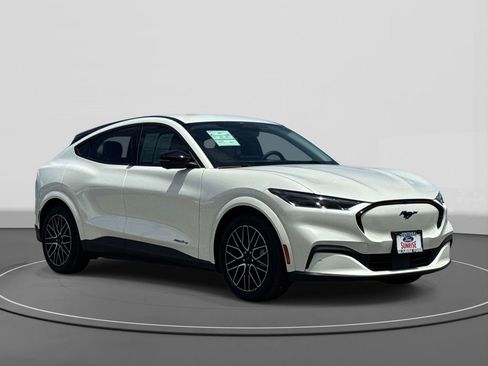 Used 2025 Ford Mustang Mach-E Premium RWD image 4