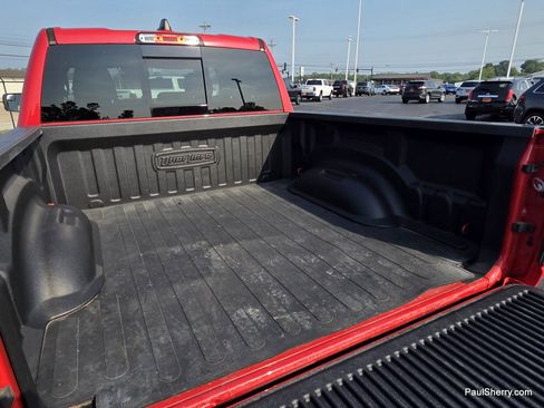 Used 2020 RAM 1500 Big Horn AWD/4WD image 14