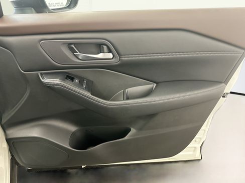 Used 2023 Nissan Rogue SV w/ SV Premium B Package AWD/4WD image 34