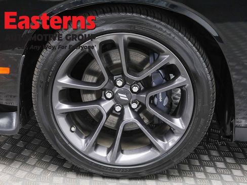 Used 2021 Dodge Challenger R/T Scat Pack RWD image 32