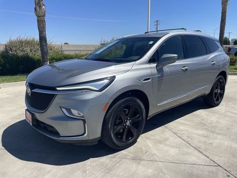 Certified 2023 Buick Enclave Essence w/ Sport Touring Edition FWD image 4