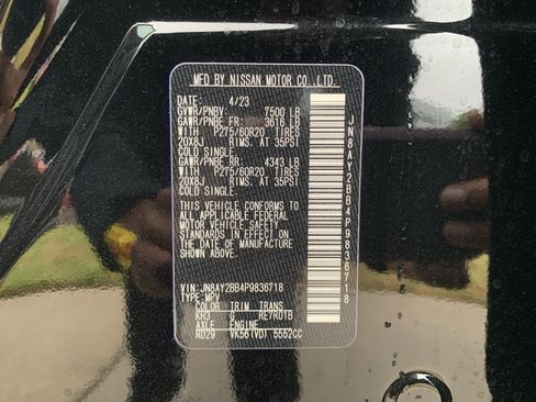 Used 2023 Nissan Armada SL w/ Captain's Chairs Package AWD/4WD image 36