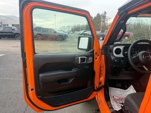 New 2025 Jeep Wrangler Unlimited Sport S 4xe w/ Convenience Group AWD/4WD image 11
