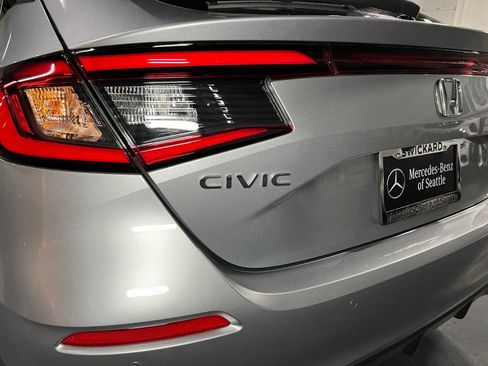 Used 2025 Honda Civic Sport Touring image 14