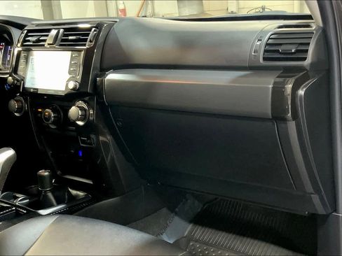 Used 2023 Toyota 4Runner TRD Off-Road Premium w/ Off Road Premium Plus Package image 19