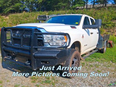 Used 2019 RAM 3500 Tradesman w/ Chrome Appearance Group