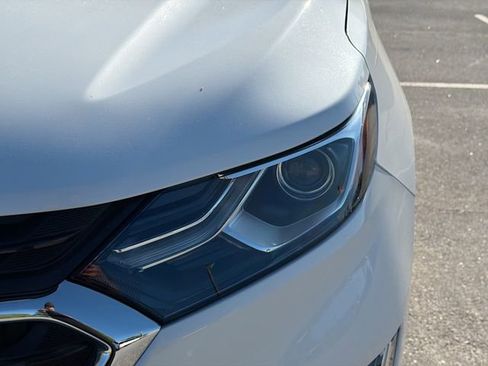 Used 2019 Chevrolet Equinox LT image 9