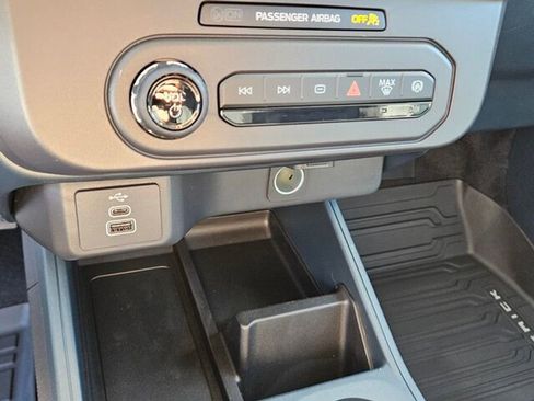 New 2025 Ford Maverick XL w/ Equipment Group 102A image 22