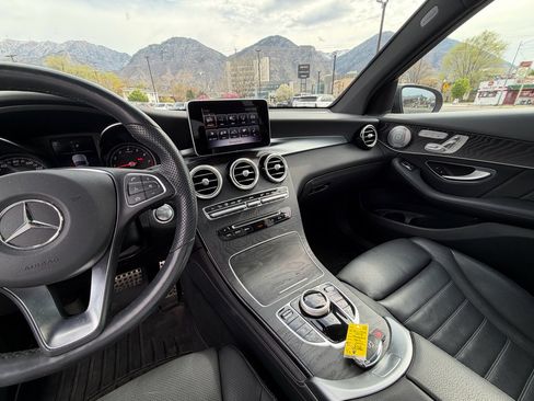 Used 2018 Mercedes-Benz GLC 300 4MATIC image 21