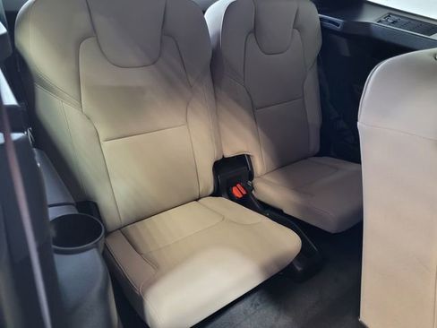 New 2026 Volvo XC90 B6 Plus w/ Protection Package Premier AWD/4WD image 14