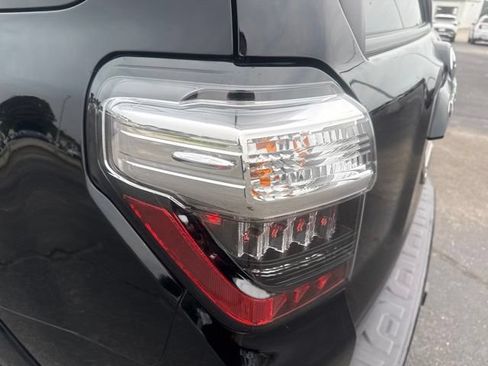 Used 2022 Toyota 4Runner SR5 RWD image 10