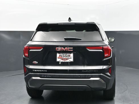Used 2026 GMC Terrain Elevation FWD image 5