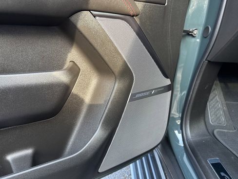 Used 2025 GMC Yukon AT4 Ultimate image 15