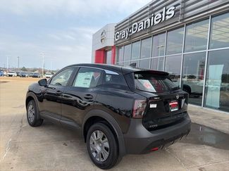 New 2026 Nissan Kicks S video 2