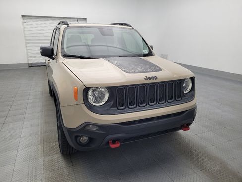 Used 2017 Jeep Renegade Trailhawk image 14