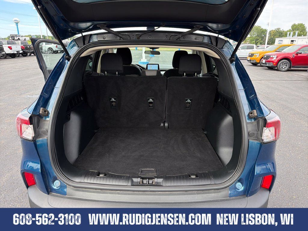 Used 2020 Ford Escape SE AWD/4WD image 22