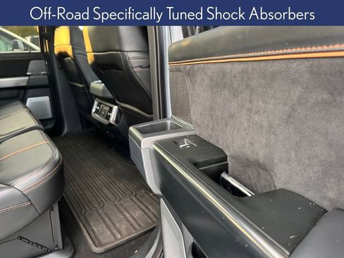 Used 2024 Ford F350 Platinum image 17