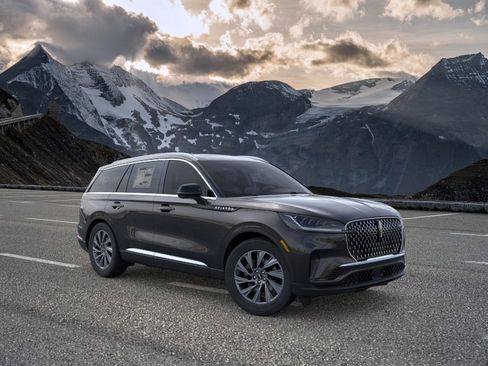 New 2026 Lincoln Aviator AWD image 7