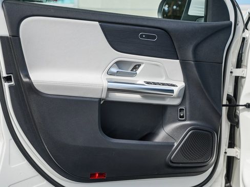 Used 2022 Mercedes-Benz GLA 250 GLA 250 image 19