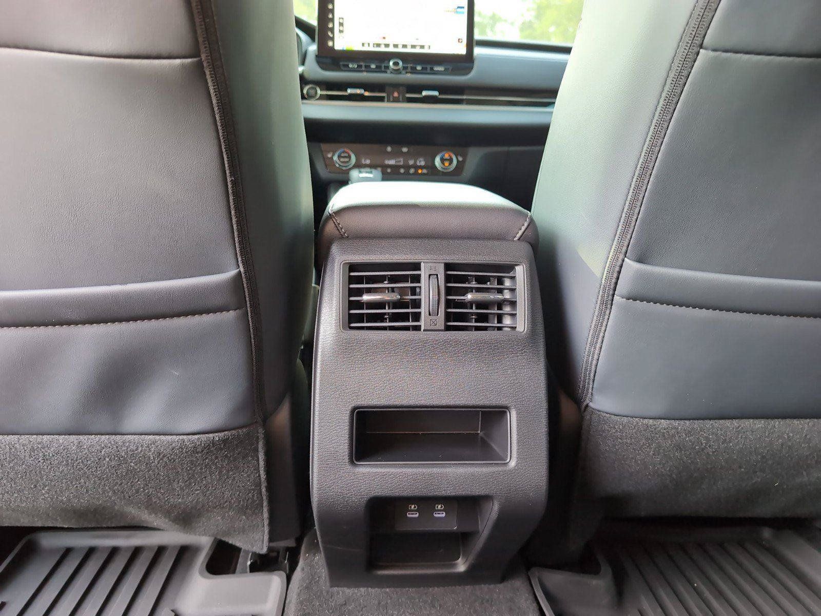 Used 2026 Mitsubishi Outlander SE AWD/4WD image 33