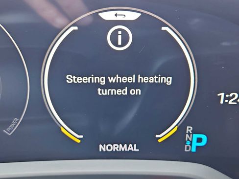 Certified 2022 Porsche Taycan GTS image 31