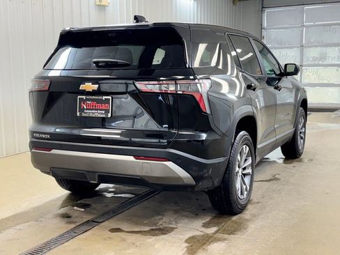 Used 2026 Chevrolet Equinox LT w/ Safety and Technology Package image 5