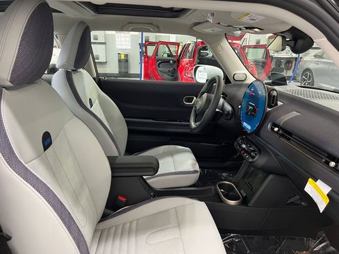 Used 2025 MINI Cooper S image 24