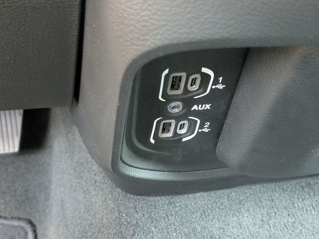 Used 2022 RAM 1500 Big Horn RWD image 22