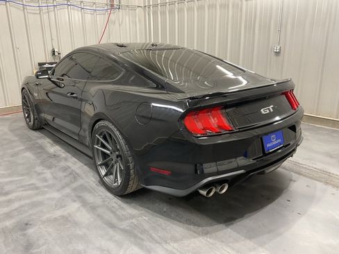 Used 2018 Ford Mustang GT Premium image 21