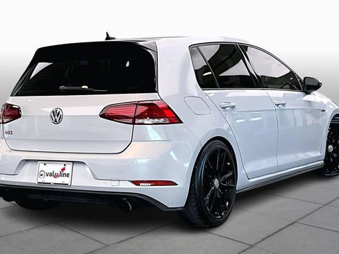 Used 2021 Volkswagen GTI SE image 11