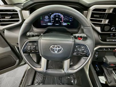 Used 2024 Toyota Sequoia SR5 w/ TRD Off-Road Package AWD/4WD image 11