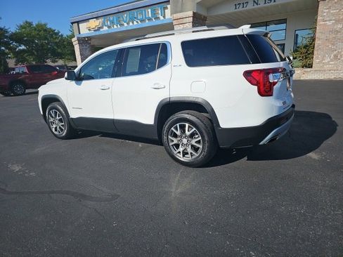 Used 2023 GMC Acadia SLE w/ Driver Convenience Package image 56