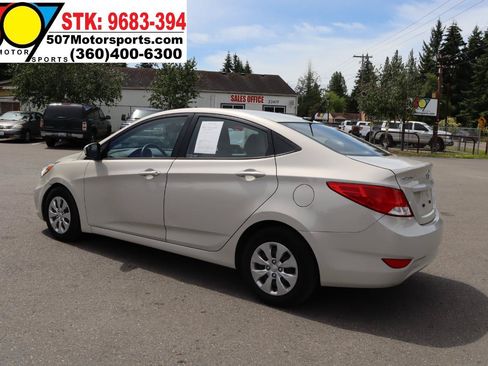 Used 2016 Hyundai Accent SE FWD image 7