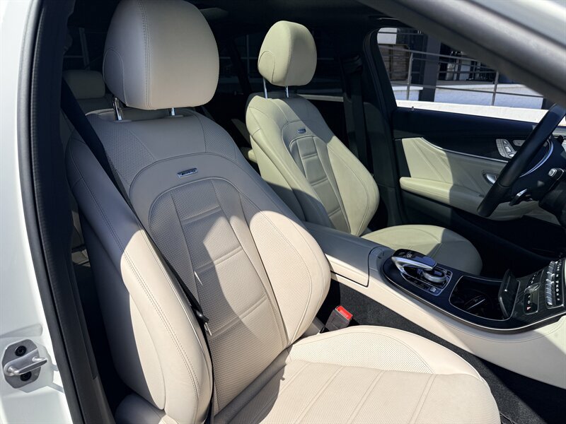 Used 2018 Mercedes-Benz E 43 AMG 4MATIC Sedan image 29
