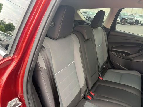 Used 2014 Ford Escape SE FWD image 24