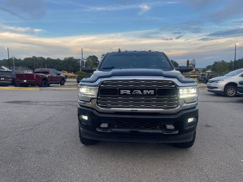 Used 2020 RAM 3500 Limited w/ Max Tow Package AWD/4WD image 15
