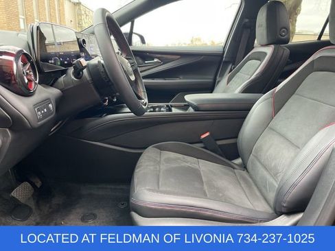 Used 2024 Chevrolet Blazer EV RS image 17