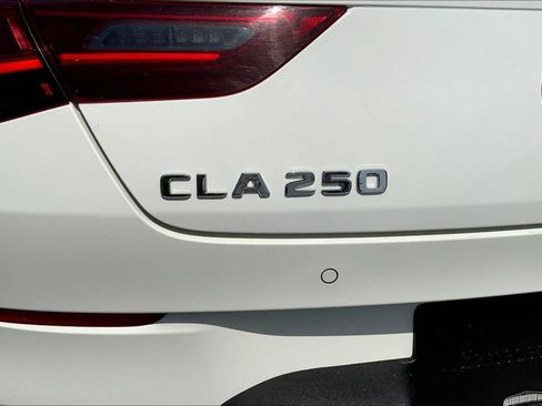 Used 2025 Mercedes-Benz CLA 250 4MATIC image 23