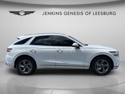 Used 2026 Genesis GV70 2.5T AWD/4WD image 3