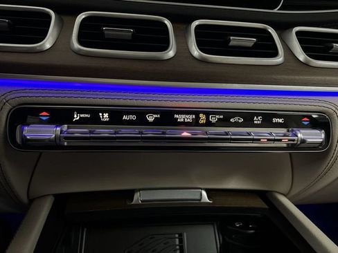 Used 2023 Mercedes-Benz GLE 450 4MATIC image 36