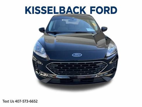 Certified 2022 Ford Escape SE w/ SE Sport Appearance Package image 8