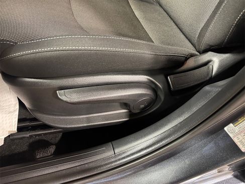 Certified 2023 Kia Forte LXS image 13