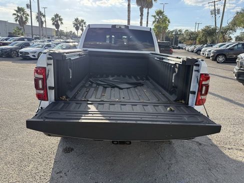 Used 2021 RAM 2500 Limited image 6