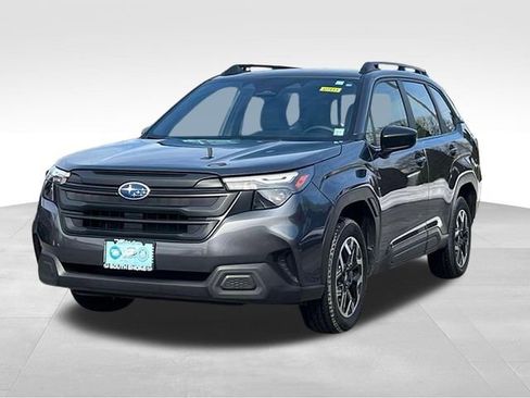 Used 2025 Subaru Forester image 5