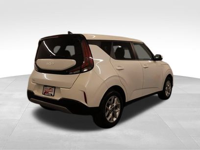 Used 2024 Kia Soul LX w/ Option Group 015