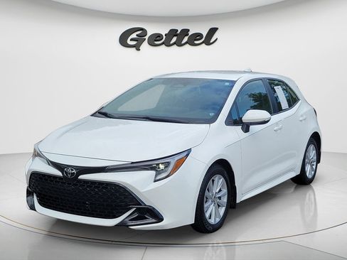 Used 2023 Toyota Corolla SE image 9