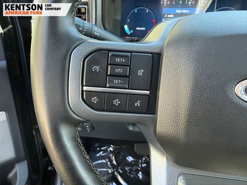 Used 2025 Ford F350 Lariat w/ Black Appearance Package image 20