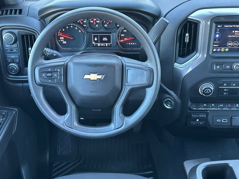 Certified 2025 Chevrolet Silverado 1500 Custom w/ LPO, Dark Essentials Package image 17