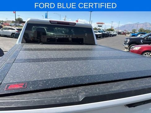 Used 2022 Chevrolet Silverado 1500 LTZ AWD/4WD image 34